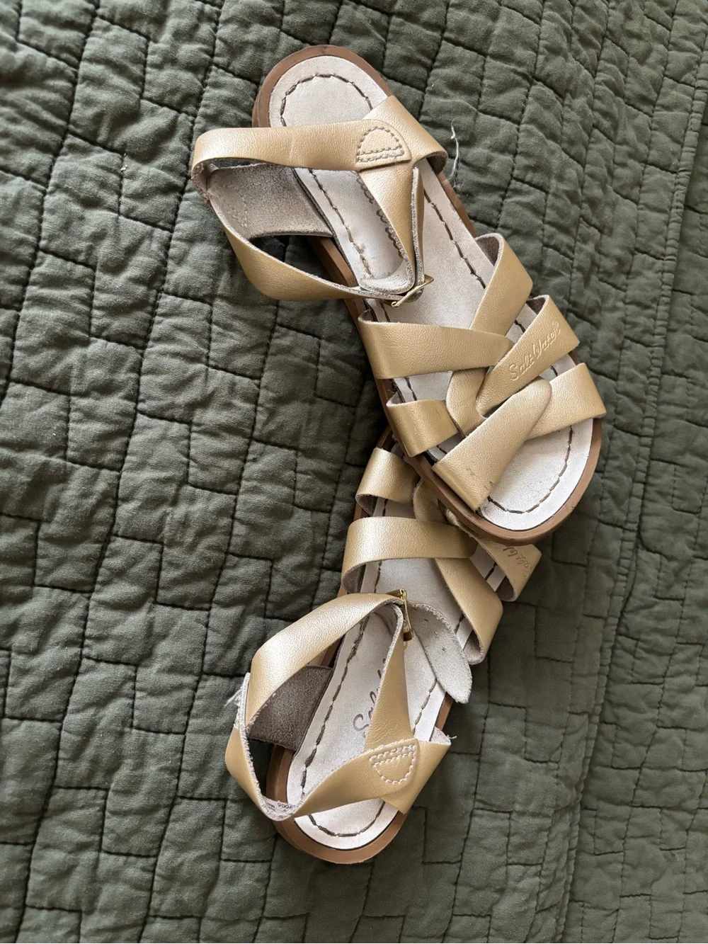 Saltwater sandals; size 13